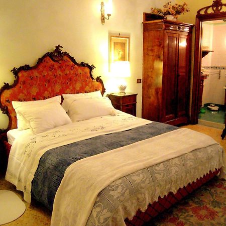 B&B Atmosfere Del Centro Storico Неаполь Екстер'єр фото