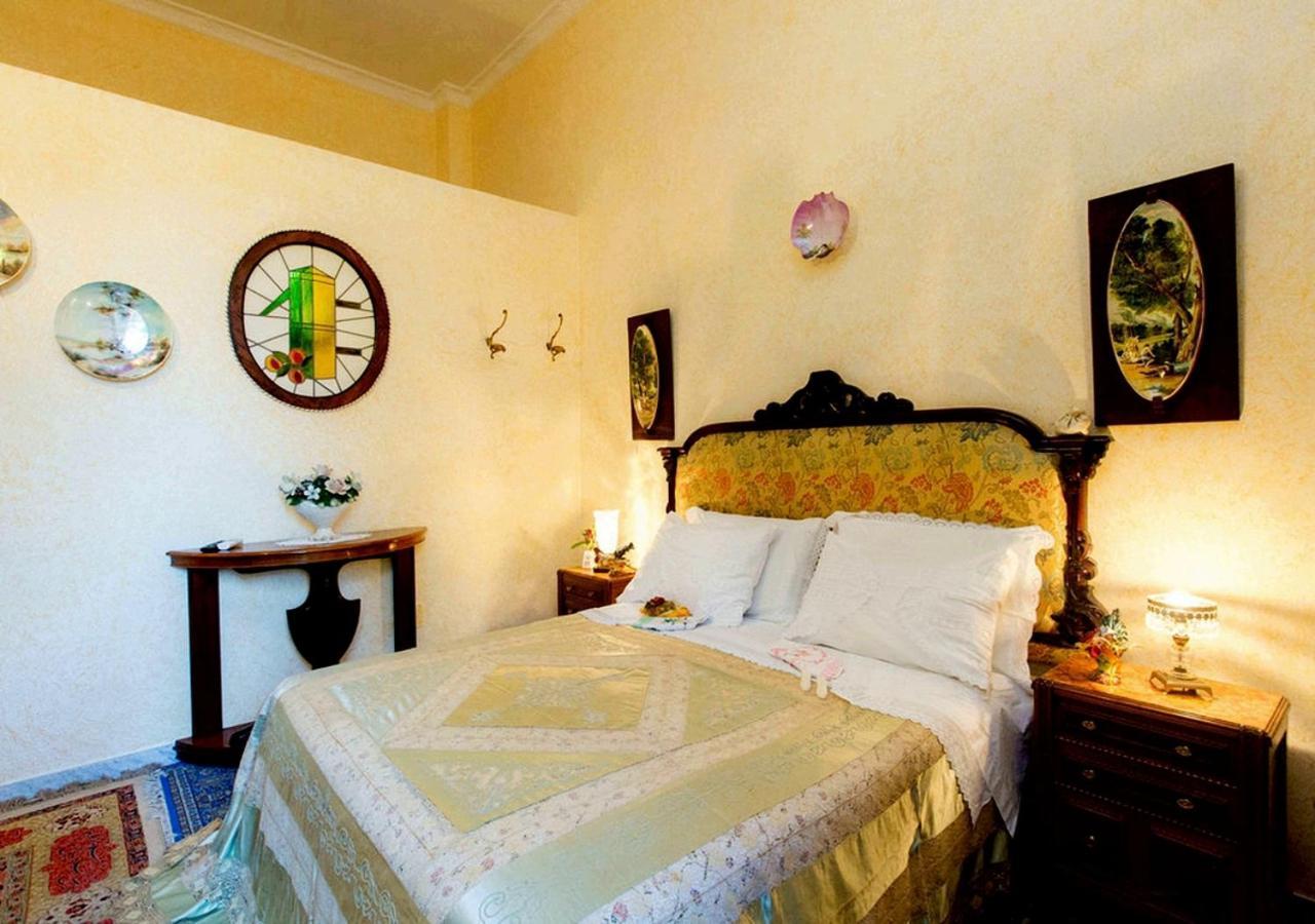 B&B Atmosfere Del Centro Storico Неаполь Екстер'єр фото