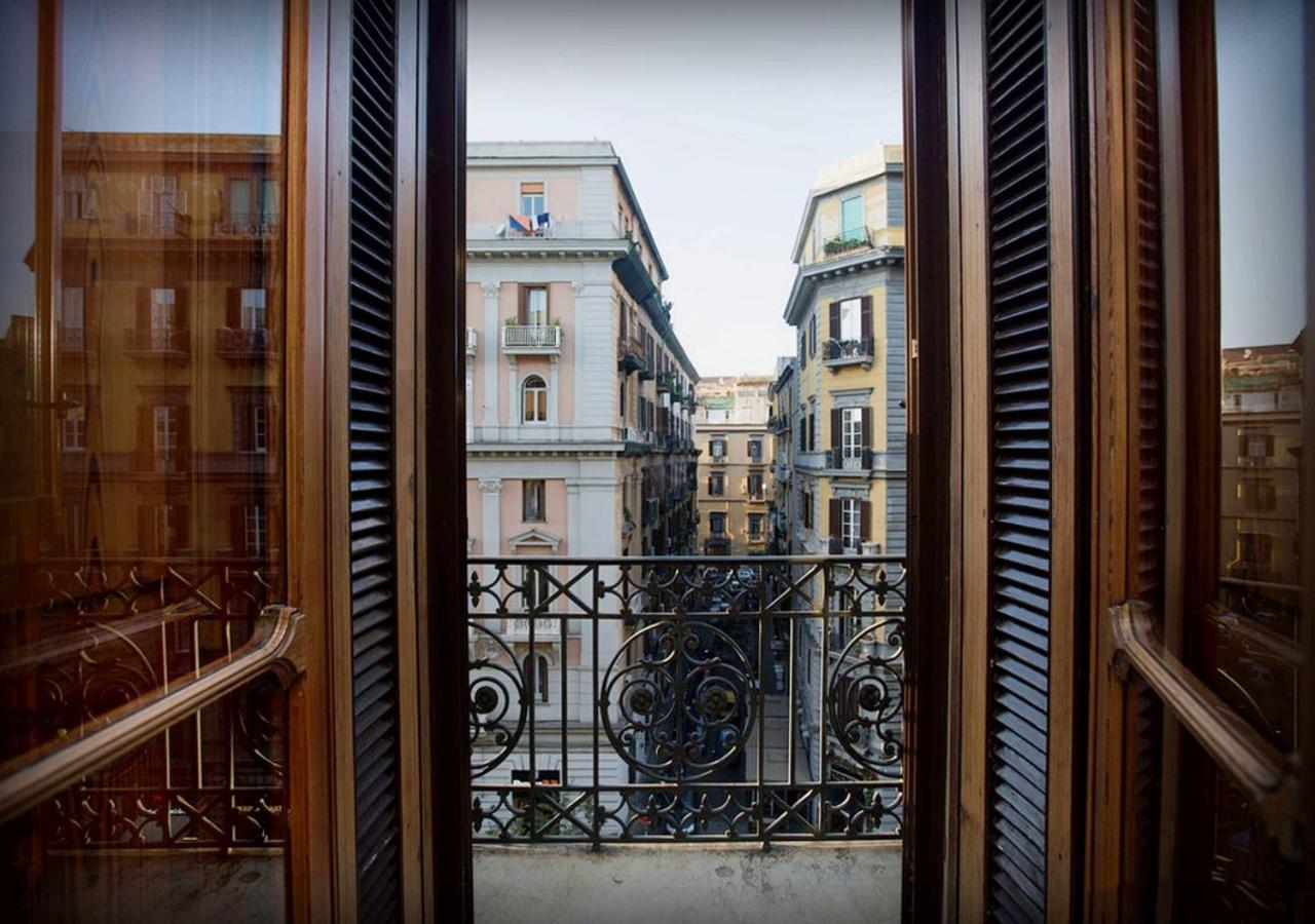 B&B Atmosfere Del Centro Storico Неаполь Екстер'єр фото