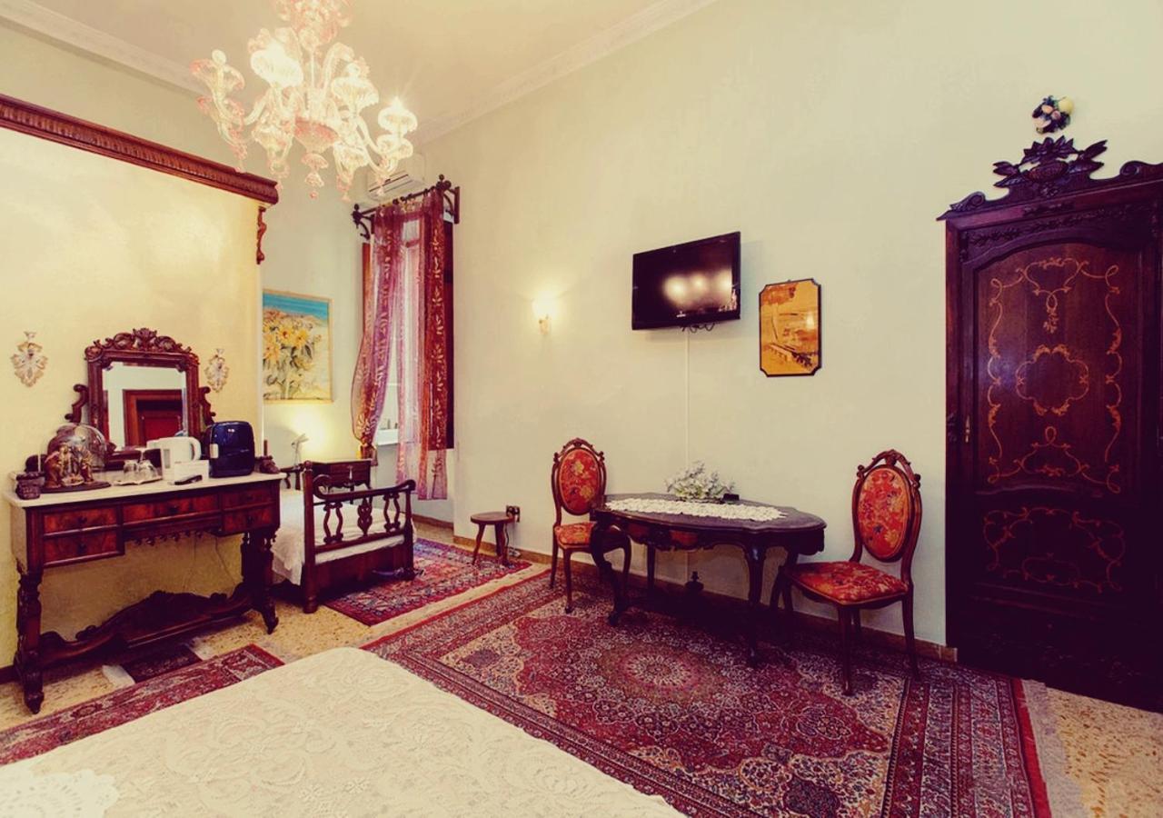 B&B Atmosfere Del Centro Storico Неаполь Екстер'єр фото