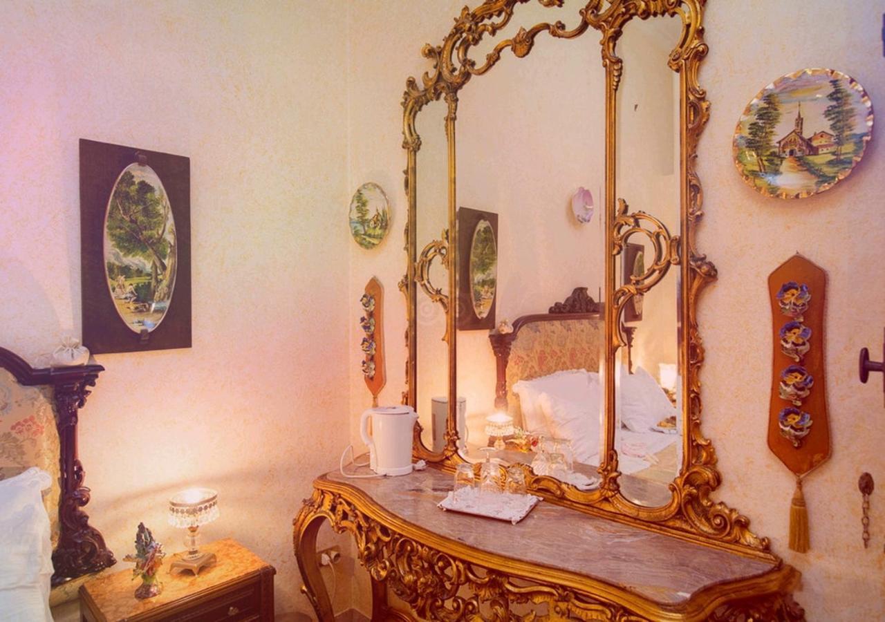 B&B Atmosfere Del Centro Storico Неаполь Екстер'єр фото