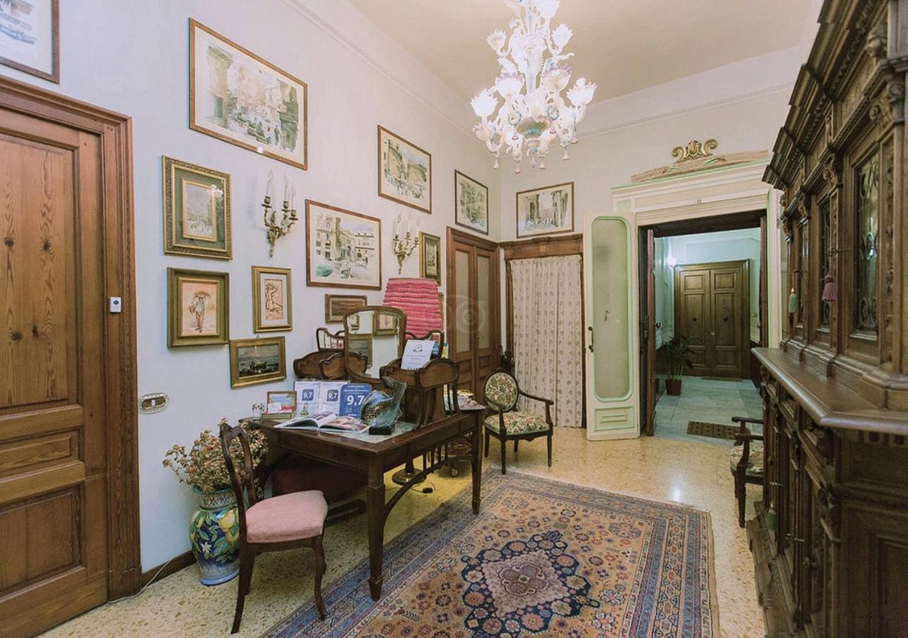 B&B Atmosfere Del Centro Storico Неаполь Екстер'єр фото